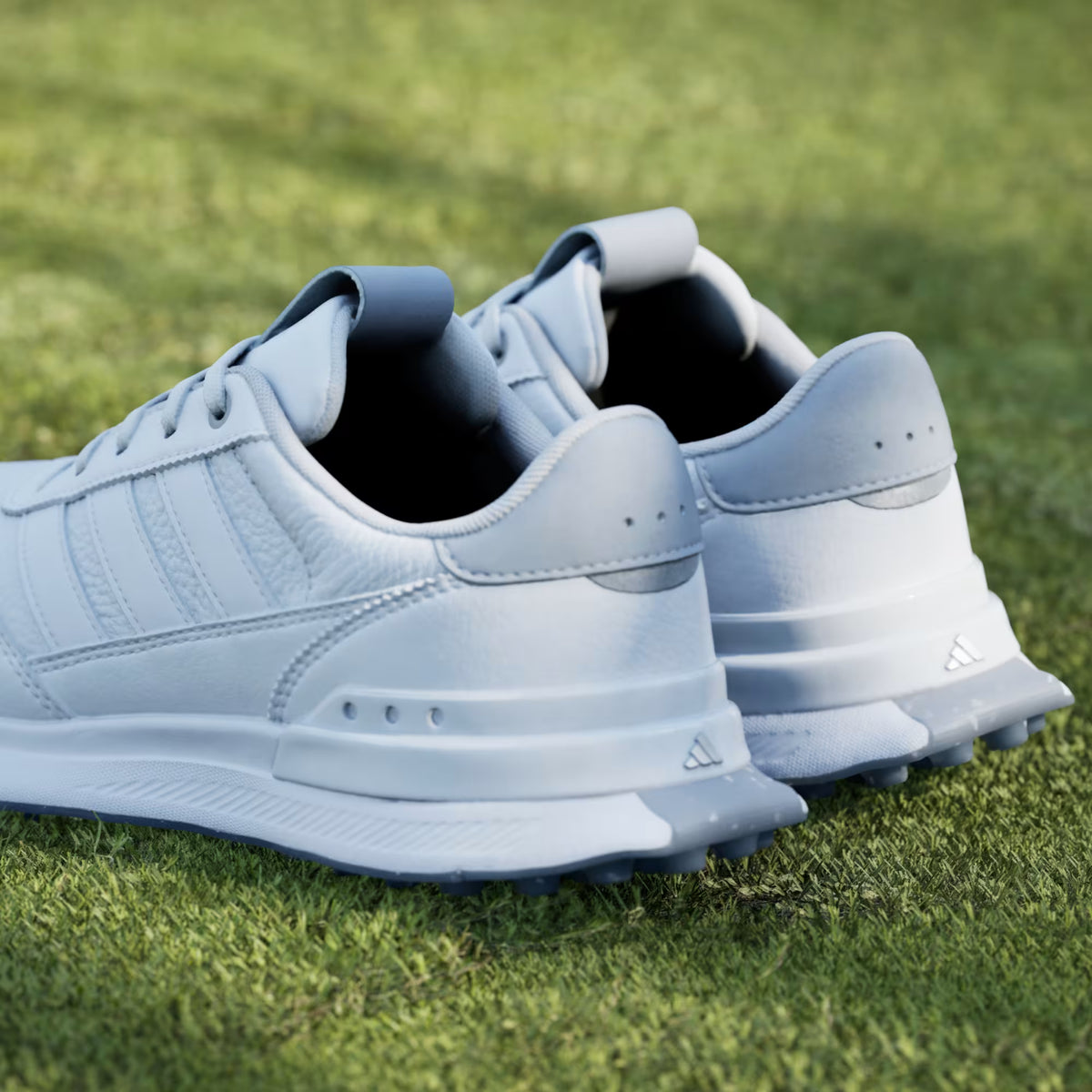 ADIDAS ZAPATO S2G 26 de Piel sin Clavos