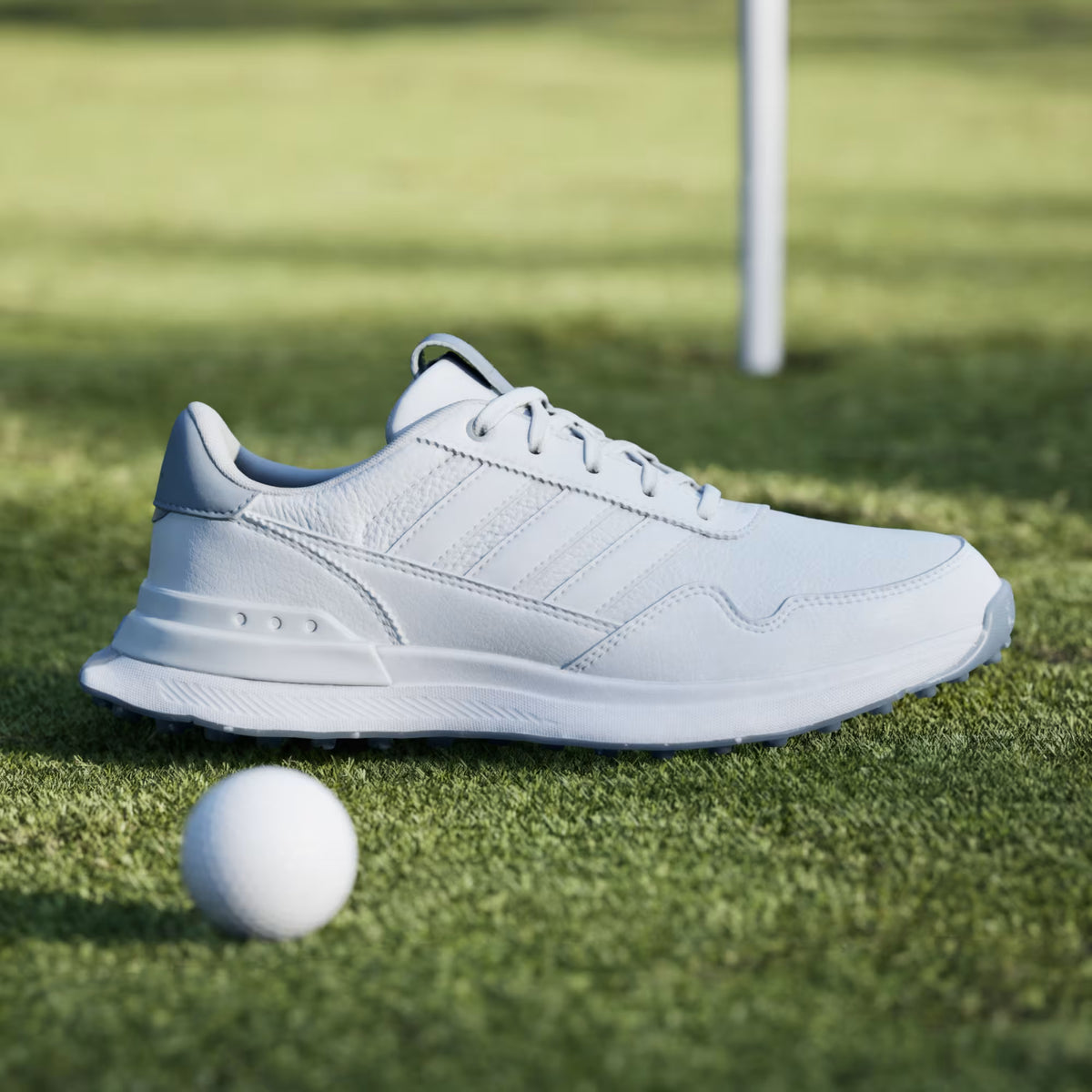 ADIDAS ZAPATO S2G 26 de Piel sin Clavos