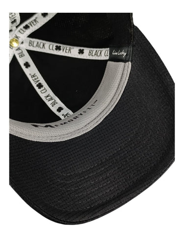 Gorra Black Clover IRON X ROSE