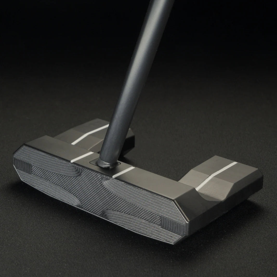 Makefield Putter Defiant M