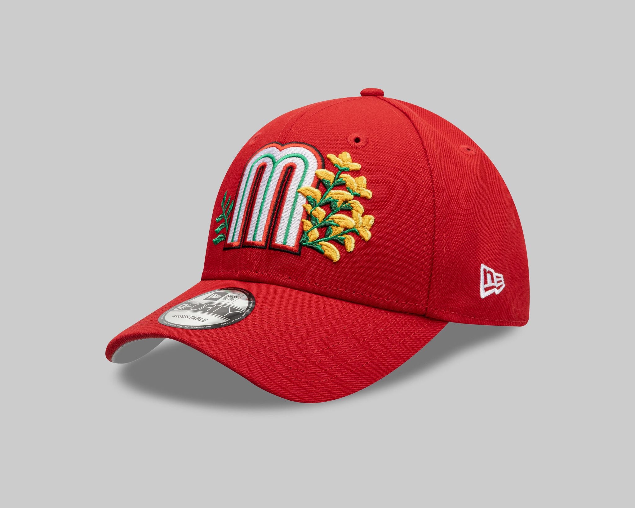 Gorra New Era Roja Iconic M 940 con flores