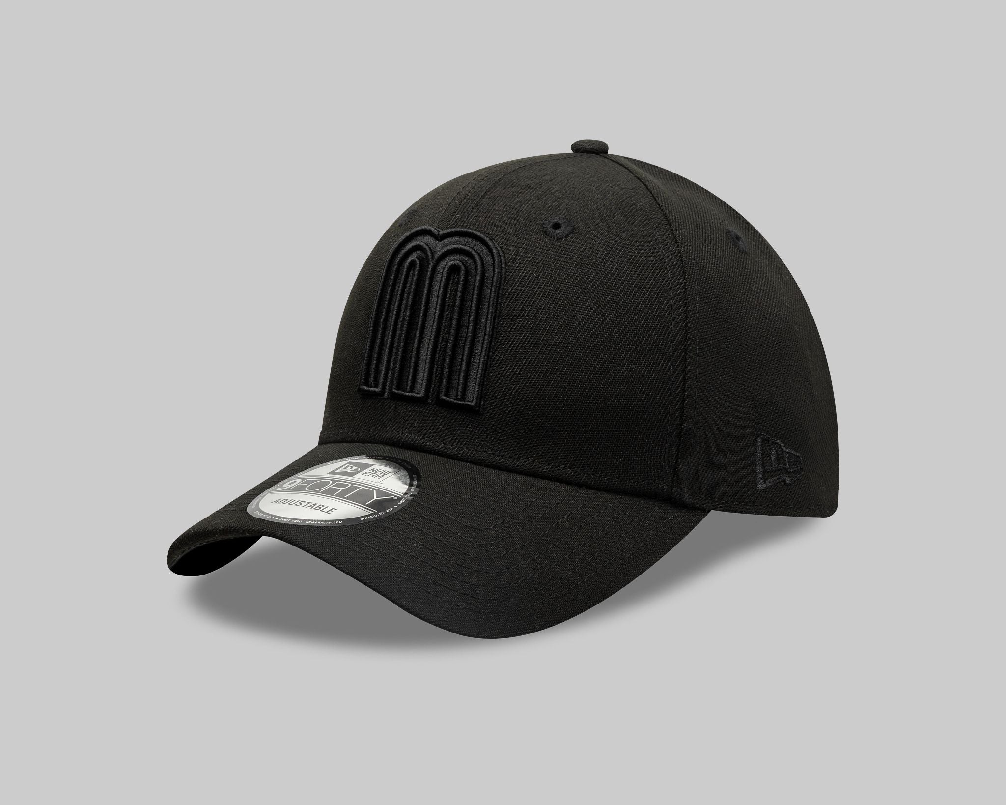 Gorra New Era Negra con Negro Iconic M 940