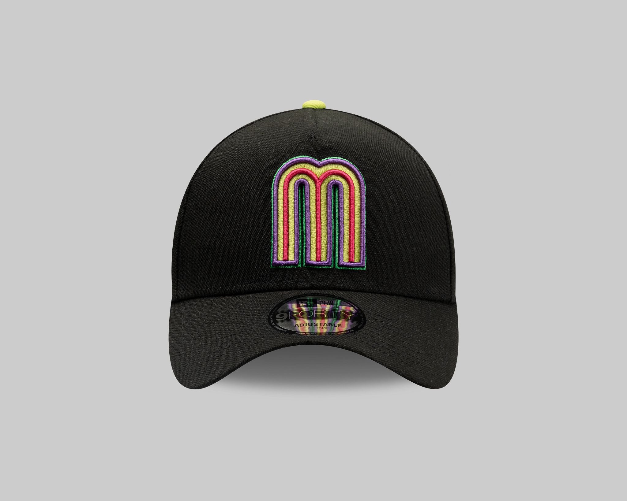 Gorra New Era Negra con Amarillo Iconic M 940 A-frame