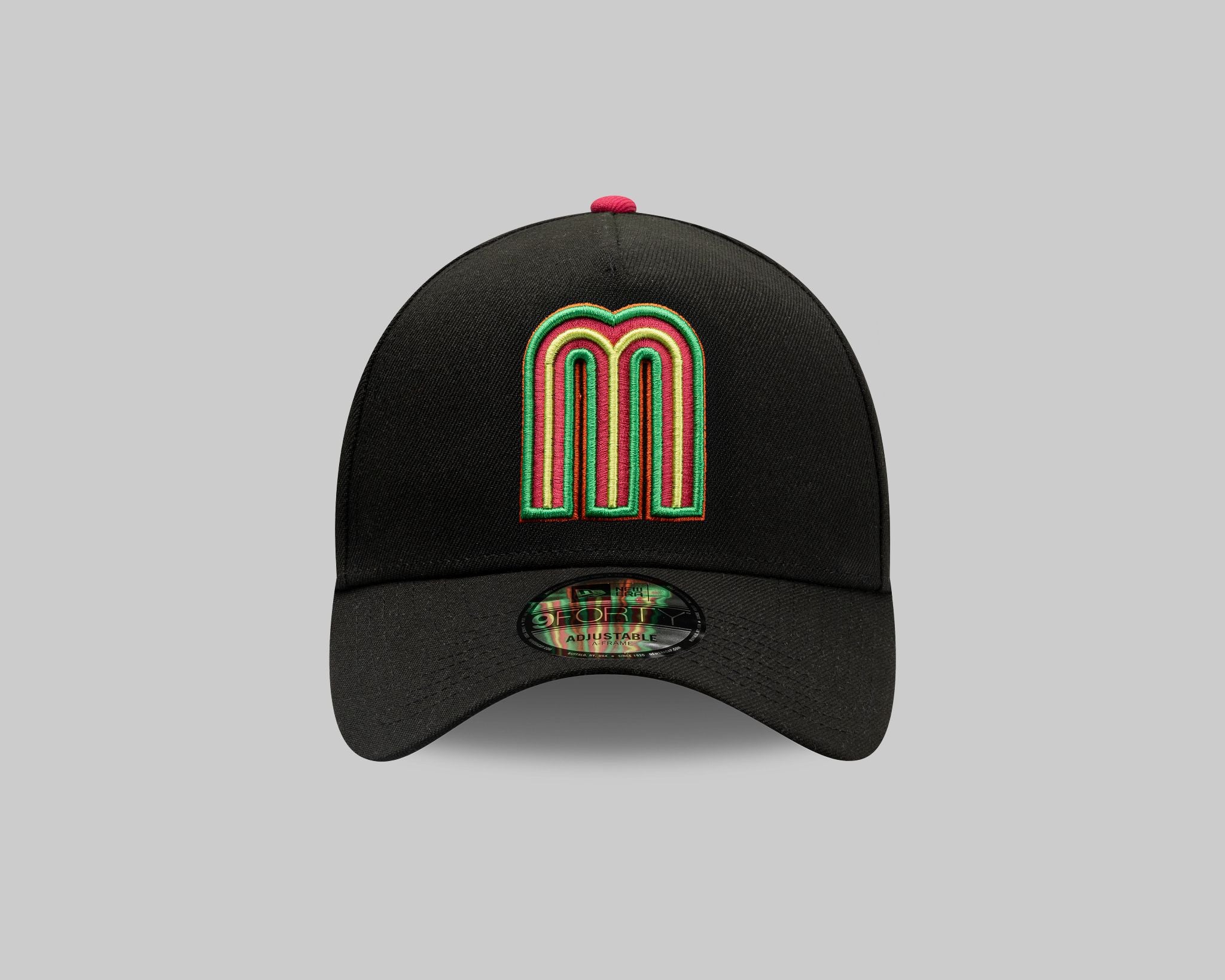 Gorra New Era Negra con Rojo Iconic M 940 A-frame