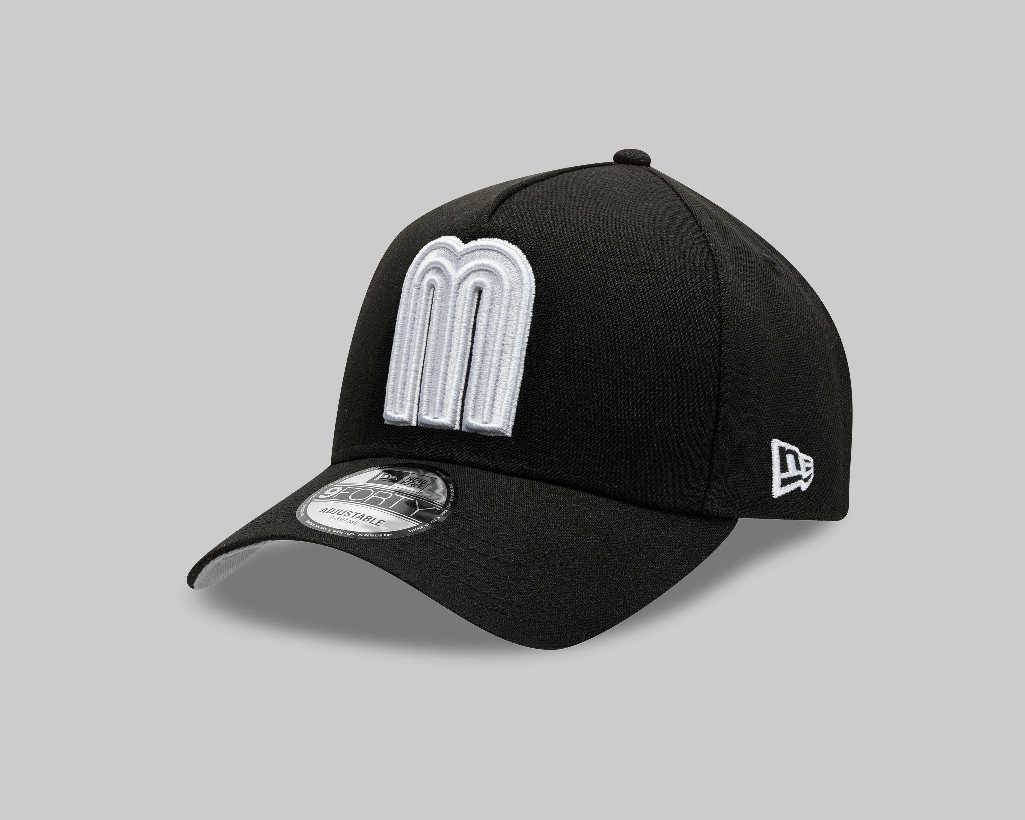 Gorra New Era Negra con gris Iconic M 940 A-frame